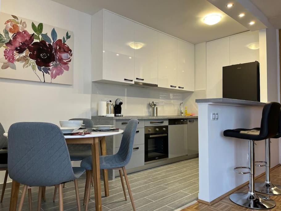 Apartment Miva Zagreb Exteriör bild